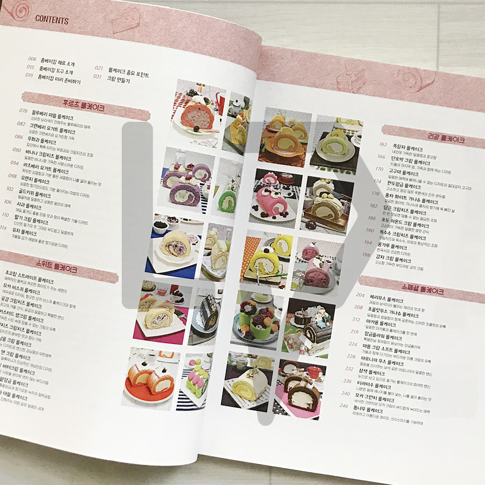 Roll Cakes: 40 Sweet and Soft Roll Cake Recipes 롤케이크