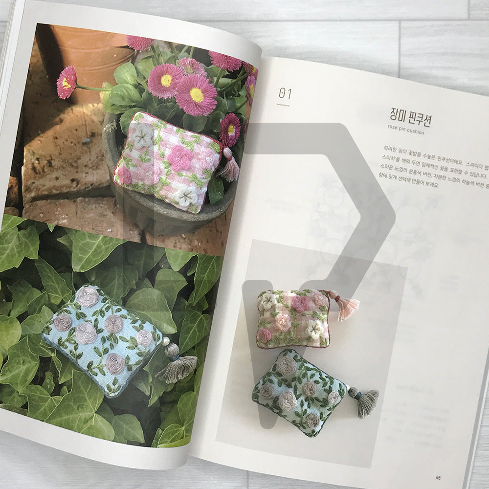 Panda Unni's Adorable Embroidery Accessories 판다언니의 아기자기 자수 소품