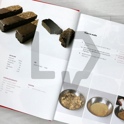 The Next Dessert: 62 Next-Generation Dessert Recipes by 32 Korean Pastry Innovators 더 넥스트 디저트