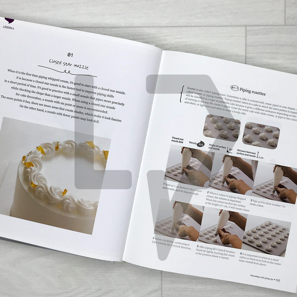 Congmom's Cake Diary 콩맘의 케이크 다이어리: Cake Design Recipe - English Edition