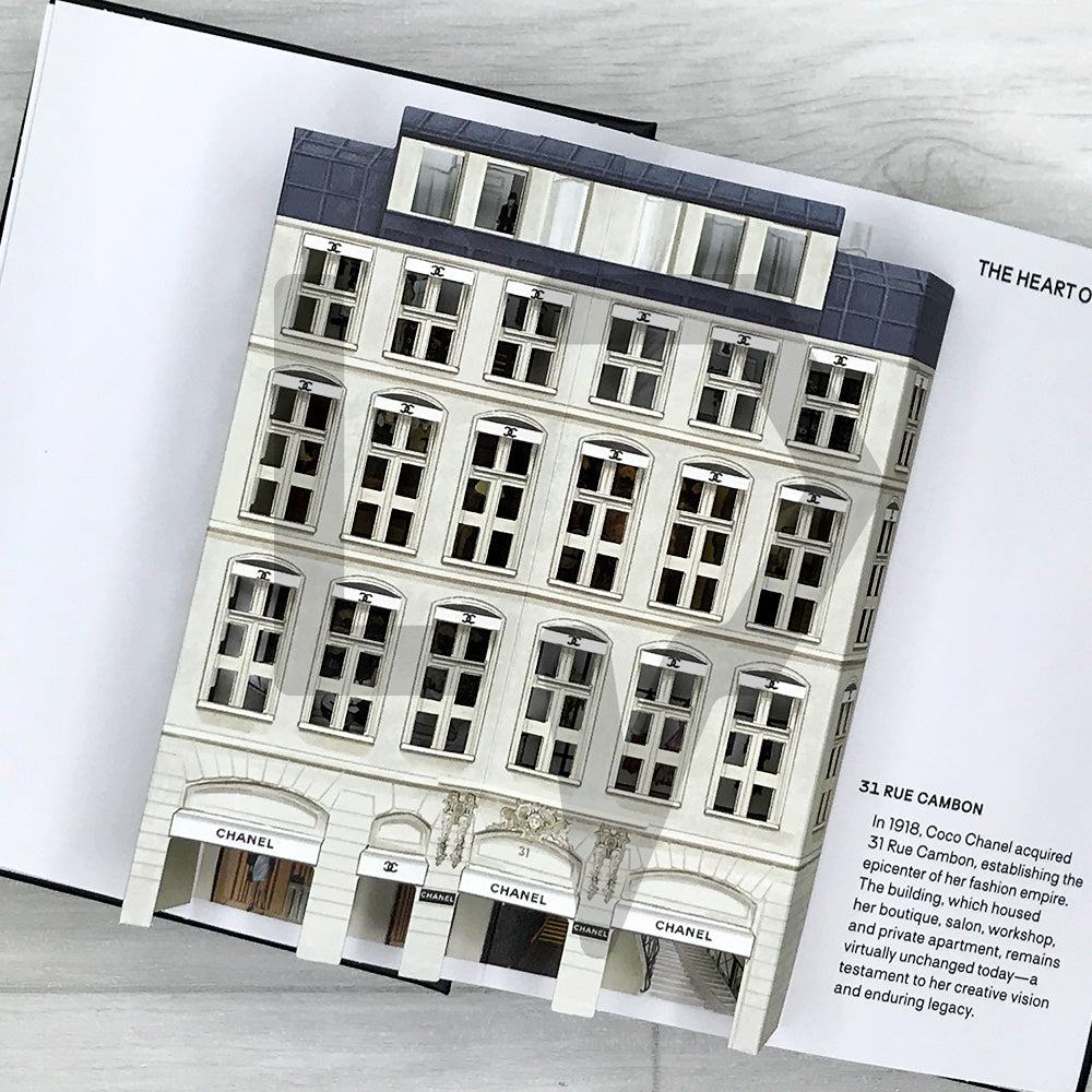 Fashion Unfolded: Pop-Up Chanel